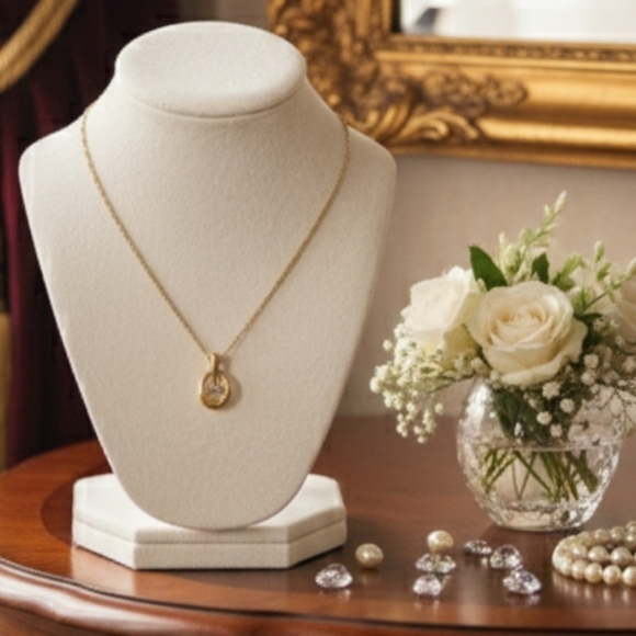 Nina Ricci Jewelry - Nina Ricci Gold Plated Pendant Necklace